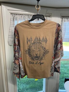 Handmade’Rock of Ages' Brown Graphic Shirt